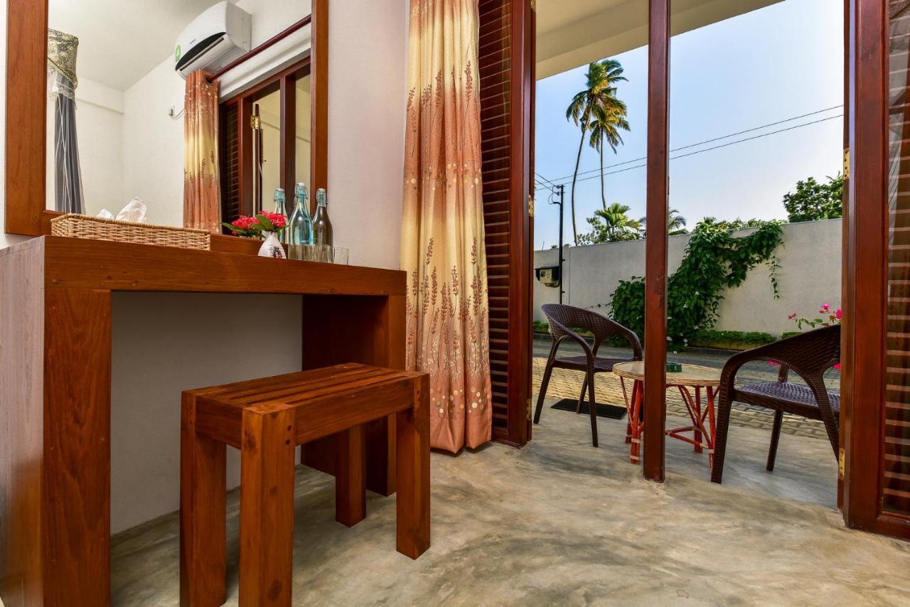 Villa Effort Ahangama Bagian luar foto